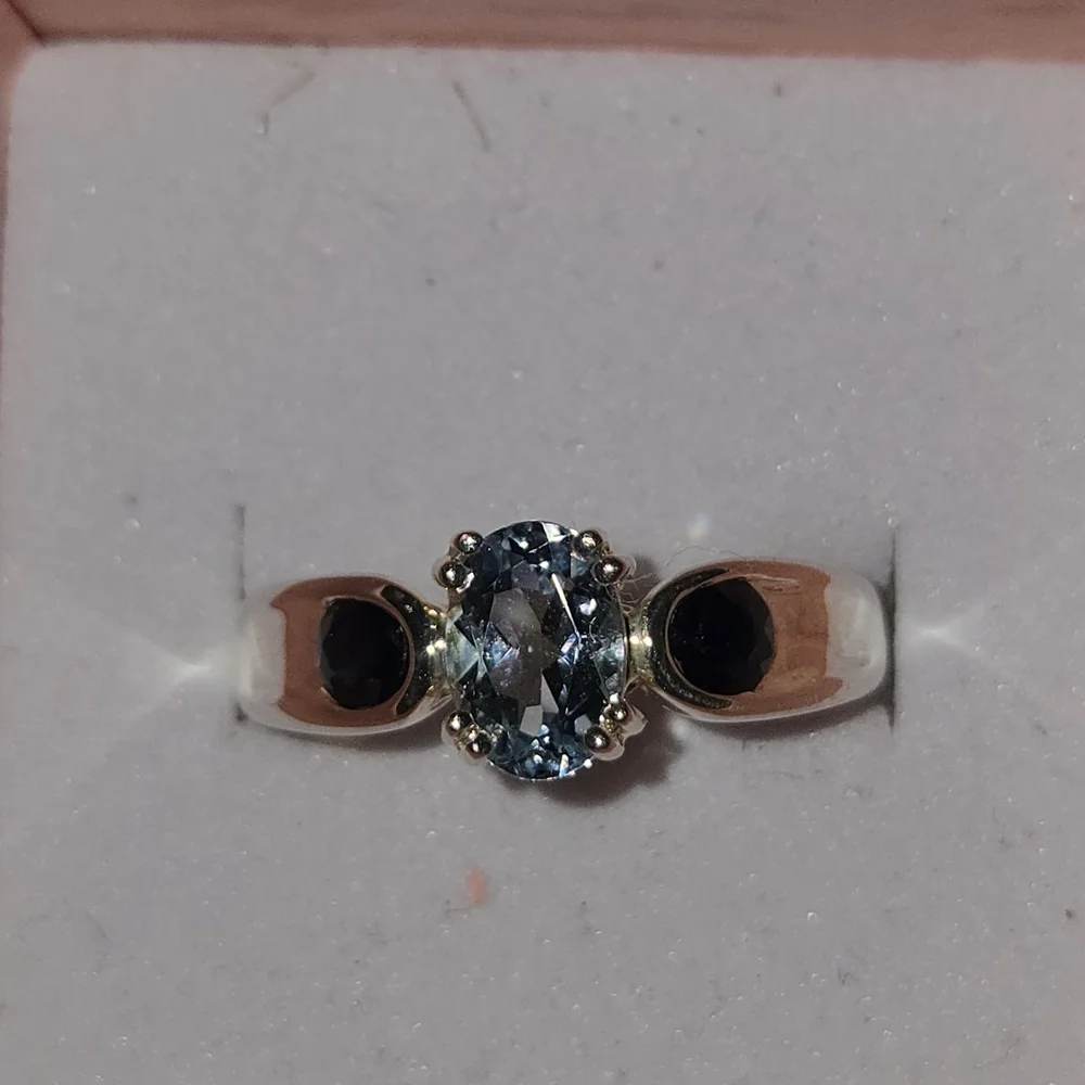 AQUAMARINE. SAPPHIRE SILVER RING - Picture 2 of 4